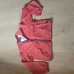Gap windbreaker